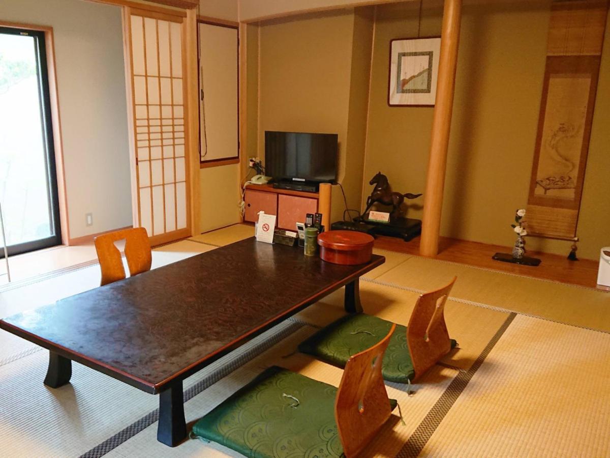 Kagetsu Ryokan ไมซูรุ ภายนอก รูปภาพ